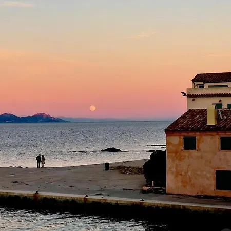 Casa de hóspedes Charming Fisher House On The And In The Heart Of Tropez